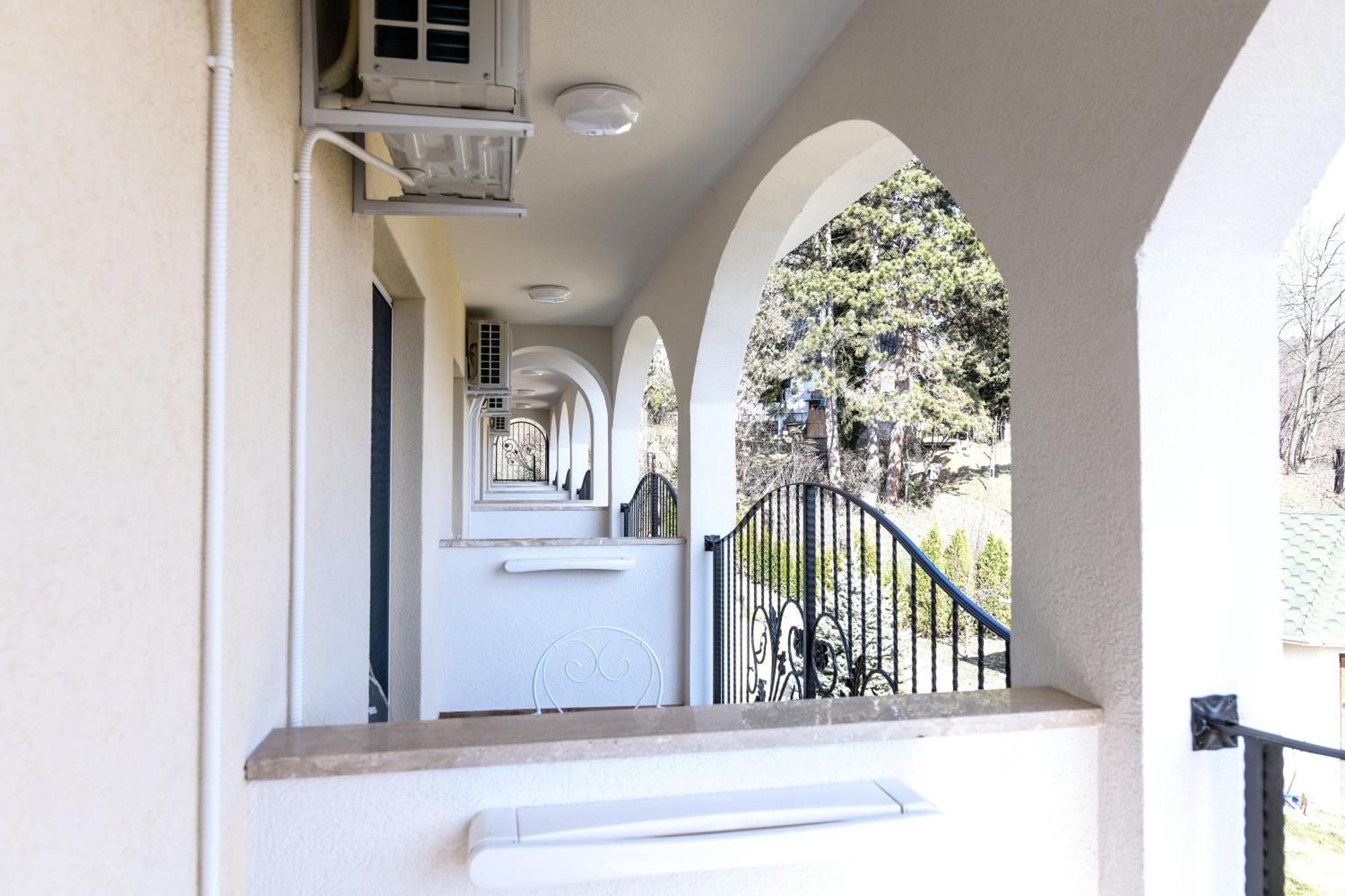 Suncani Breg Apartments Vrdnik Room photo